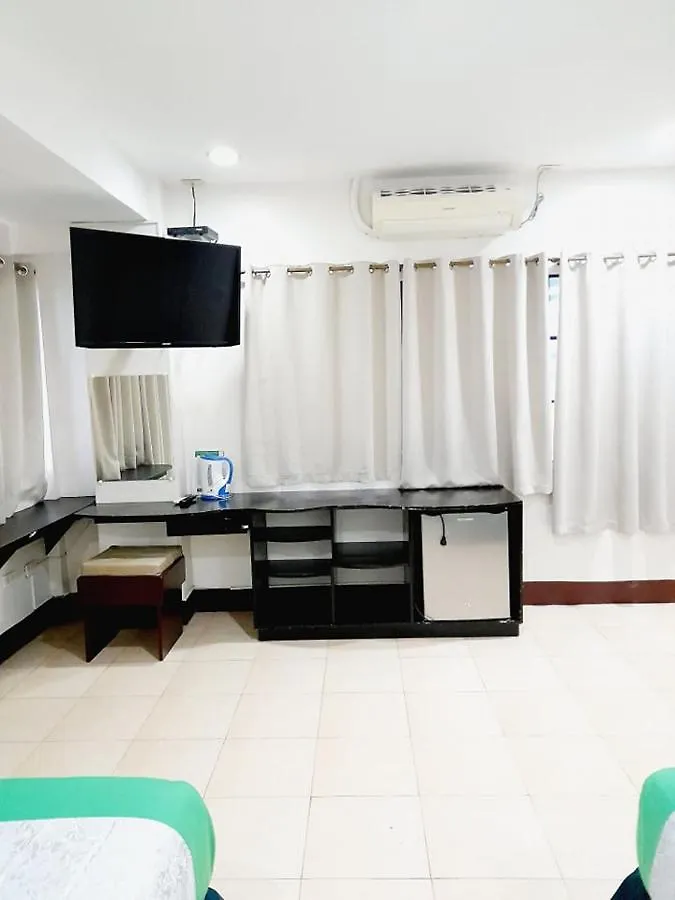 *** Hotel Park Avenue Residence Inn And Suites Davao Philippines