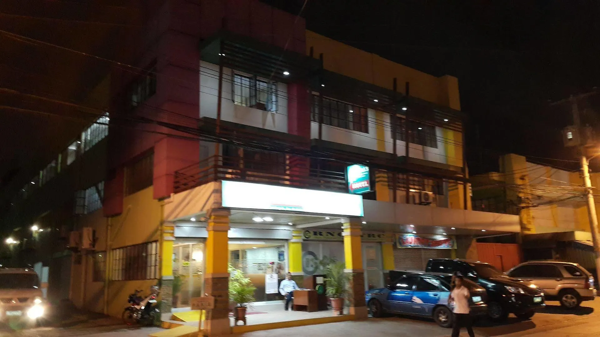 Park Avenue Residence Inn And Suites Davao Hotel