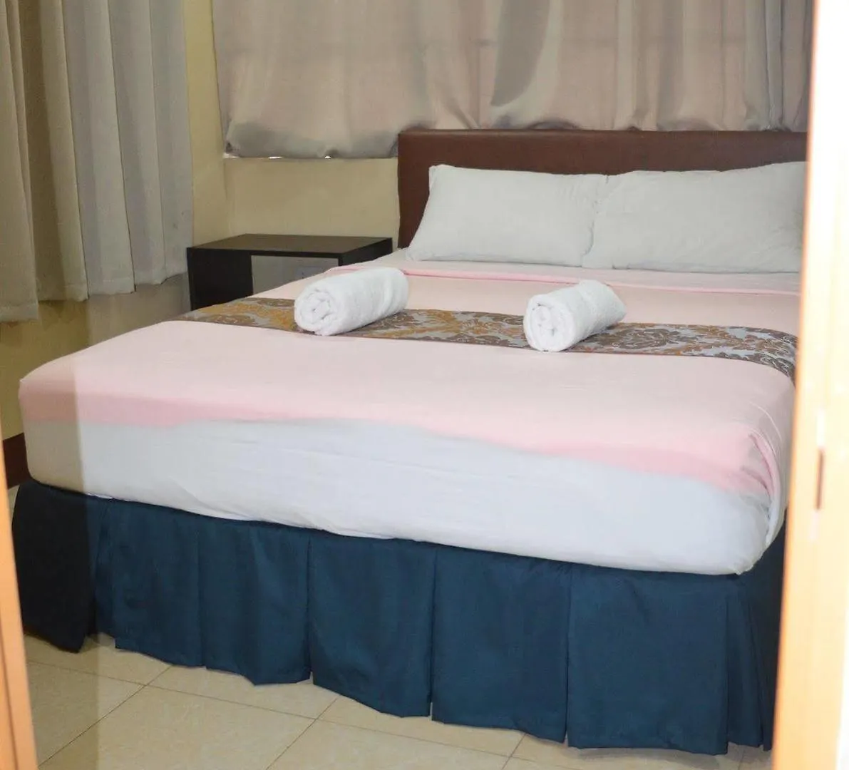 Park Avenue Residence Inn And Suites Davao Hotel